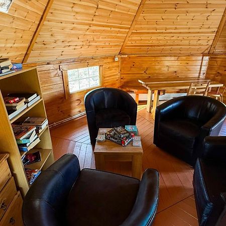 Fossatun Camping Pods & Cottages - Sleeping Bag Accommodation Exterior photo